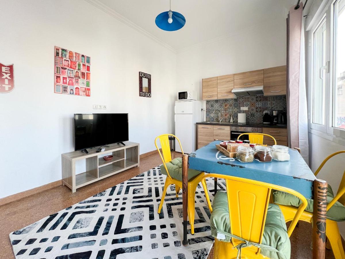 Soho Artsy 55Sqm Apt With Acropolis View Apartment Athena Bagian luar foto